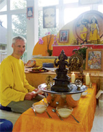 Sitaram geht wieder auf Puja – Tour