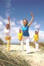 Sommer in den Yoga Vidya Seminarhäusern - tolle Seminare udn Ausbildungen, Yoga Individualgastprogramm