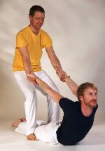 Yogalehrer Ausbildung - 4 Wochen Intensivkurs - Intensives Training in allen Aspekten des Yoga