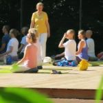 Fotoshow: Die neue Surya Plattform - Outdoor bei Yoga Vidya Bad Meingerg