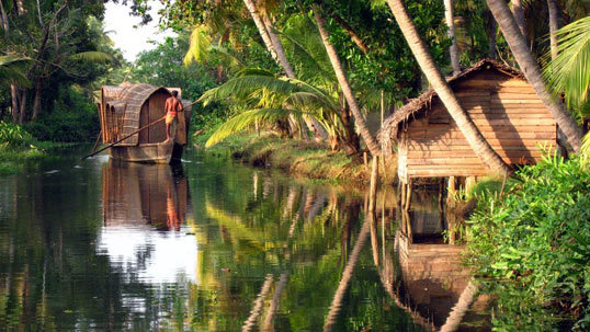 Indien - Der Süden - "Farbenfrohes Kerala: Tempel, Strände, Ashrams & Natur"