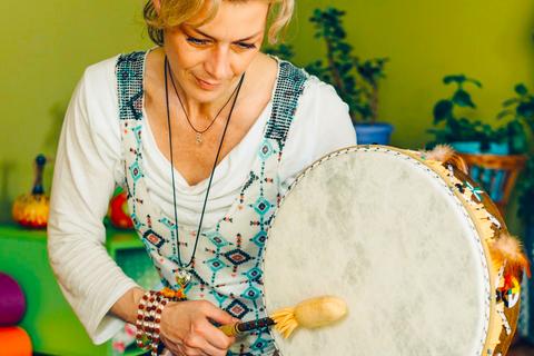 Schamanische Aufstellungsarbeit mit intuitiver Musik