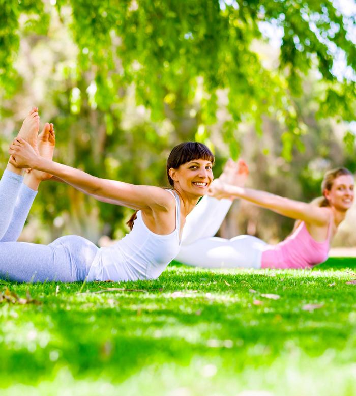 Yoga-Ferienwoche im Grünen – Entspannung und Asanas in der Natur bei Yoga Vidya