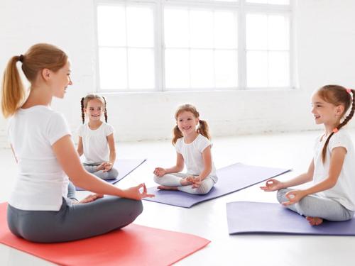 Yoga für Kinder mit ADS/ADHS