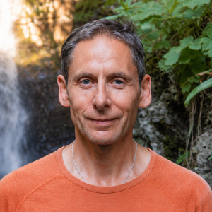 Jurek Georg Kraus, Yogalehrer im Yoga Vidya Zentrum Neustadt an der Weinstraße