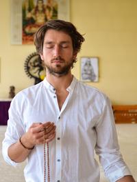 Mantra-Meditation Intensivwoche mit Sukadev
