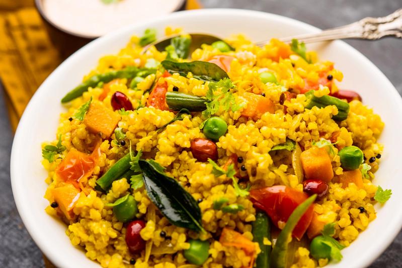 Biologisch-veganes Buffet bei Yoga Vidya – Gesunde Verpflegung im Yoga Urlaub